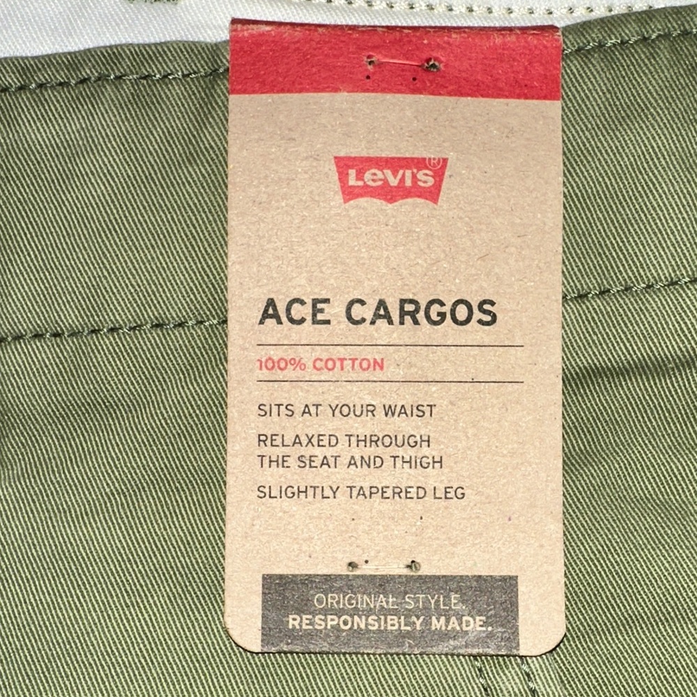 Levi's Men's Khaki Cargo Pants - Picture 3 of 6